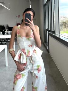 Τζην μπούστο φλοράλ