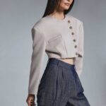 Brook Cropped Blazer beige