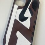 Nike case brown-white
