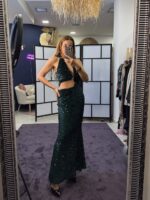 Φόρεμα βελούδο πούλια με κοψίματα