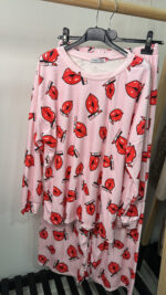 Πιτζαμάκια βελουτέ - Image 2