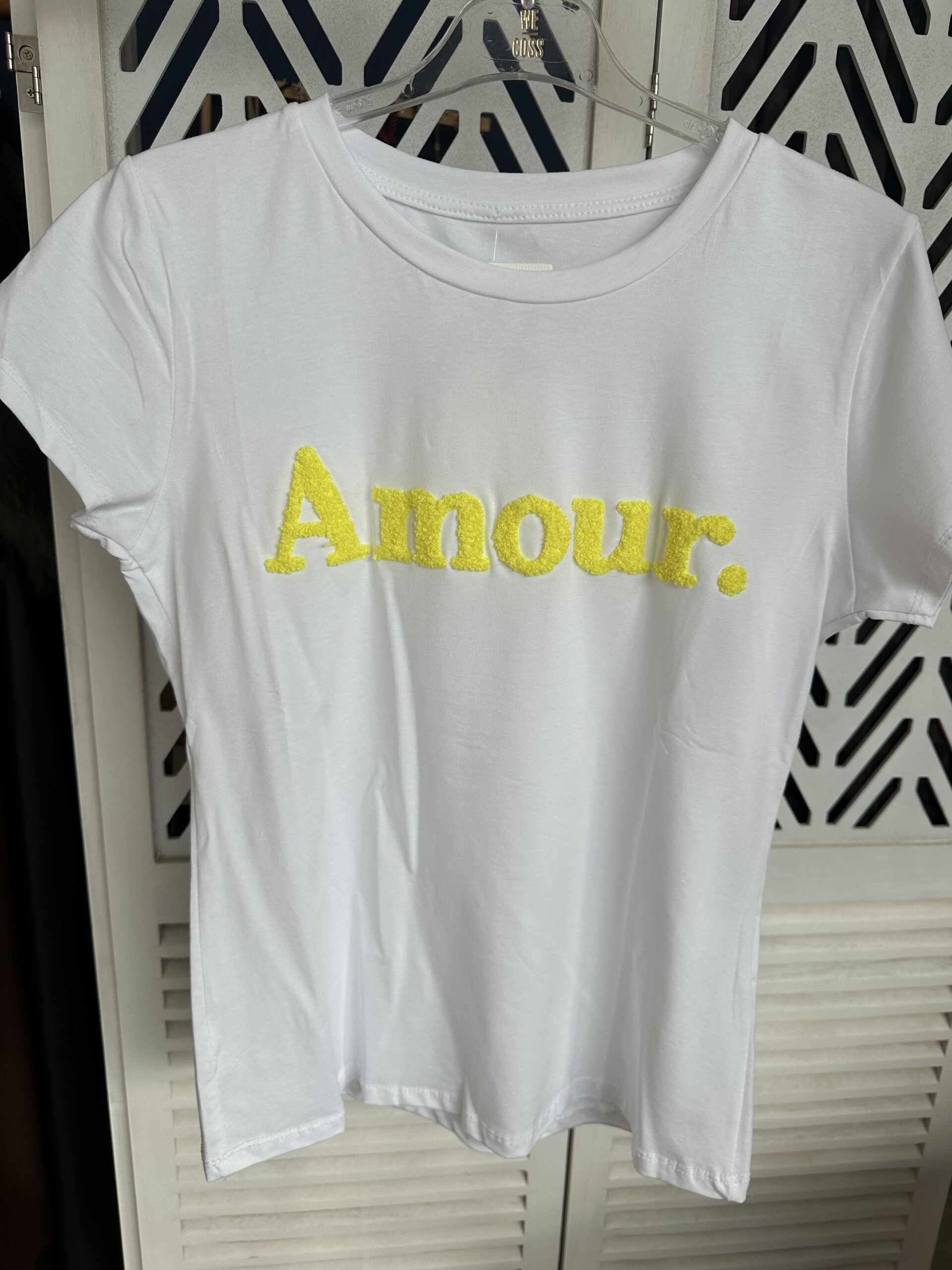 IMG_9806 Amour T-shirt - Image 1