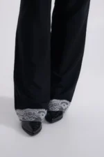 Classic Noir Petalo Pants - Image 2