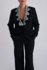 Classic Noir Petalo Blazer